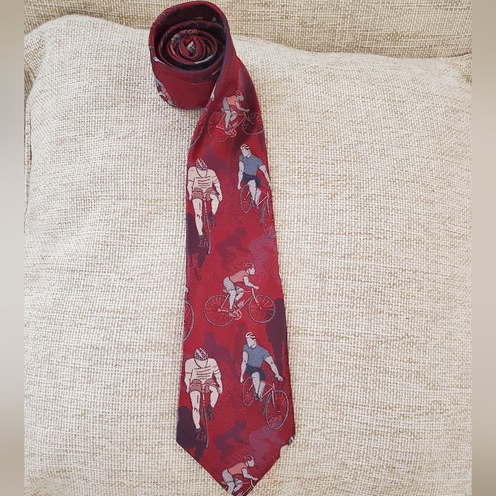 Haggar Gallery Men's Bicycling Theme Neck Tie